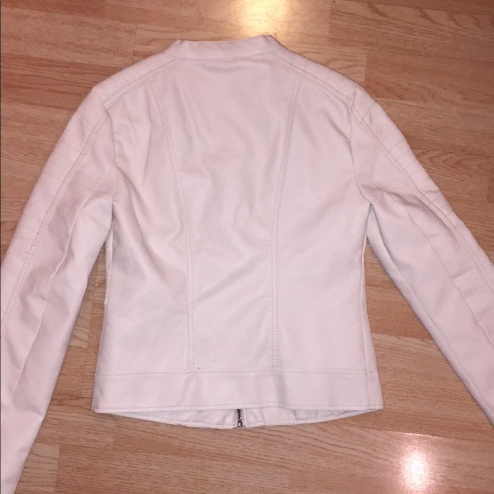 *NICE* Cream motojacket!! NEW🖤 - Picture 5 of 7